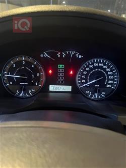 تۆیۆتا لاند کروزەر